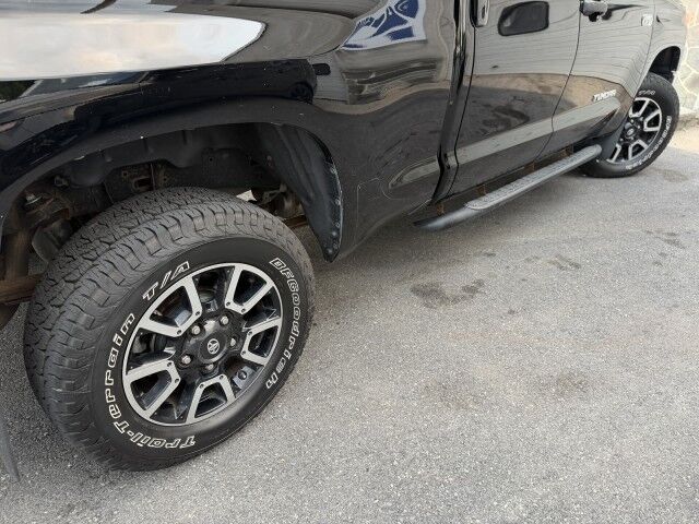 2017 Toyota Tundra 4WD SR5 Whitehall PA