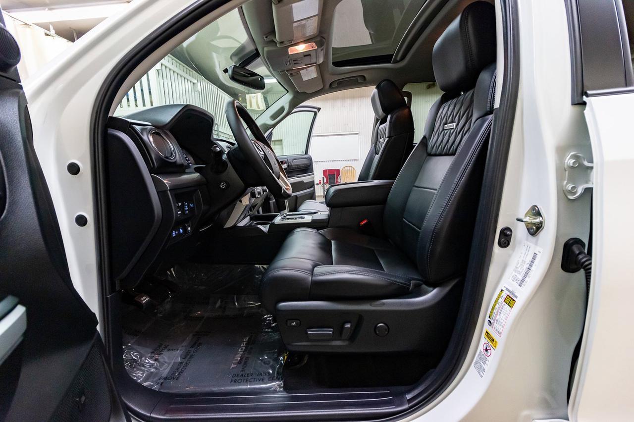 2017 Toyota Tundra 4x4 Crew Cab Platinum Leather Roof Nav Red Deer AB