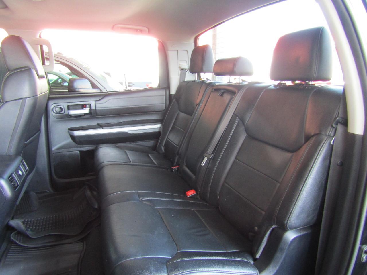 2017 Toyota Tundra Limited CrewMax 5.5 Bed 5.7L FFV (SE) Grand Prairie TX