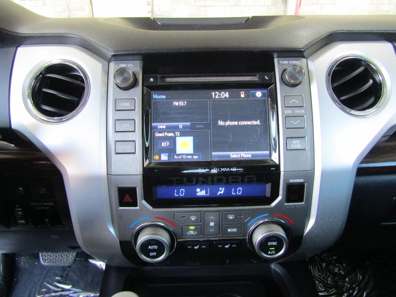 2017 Toyota Tundra Limited CrewMax 5.5 Bed 5.7L FFV (SE) Grand Prairie TX