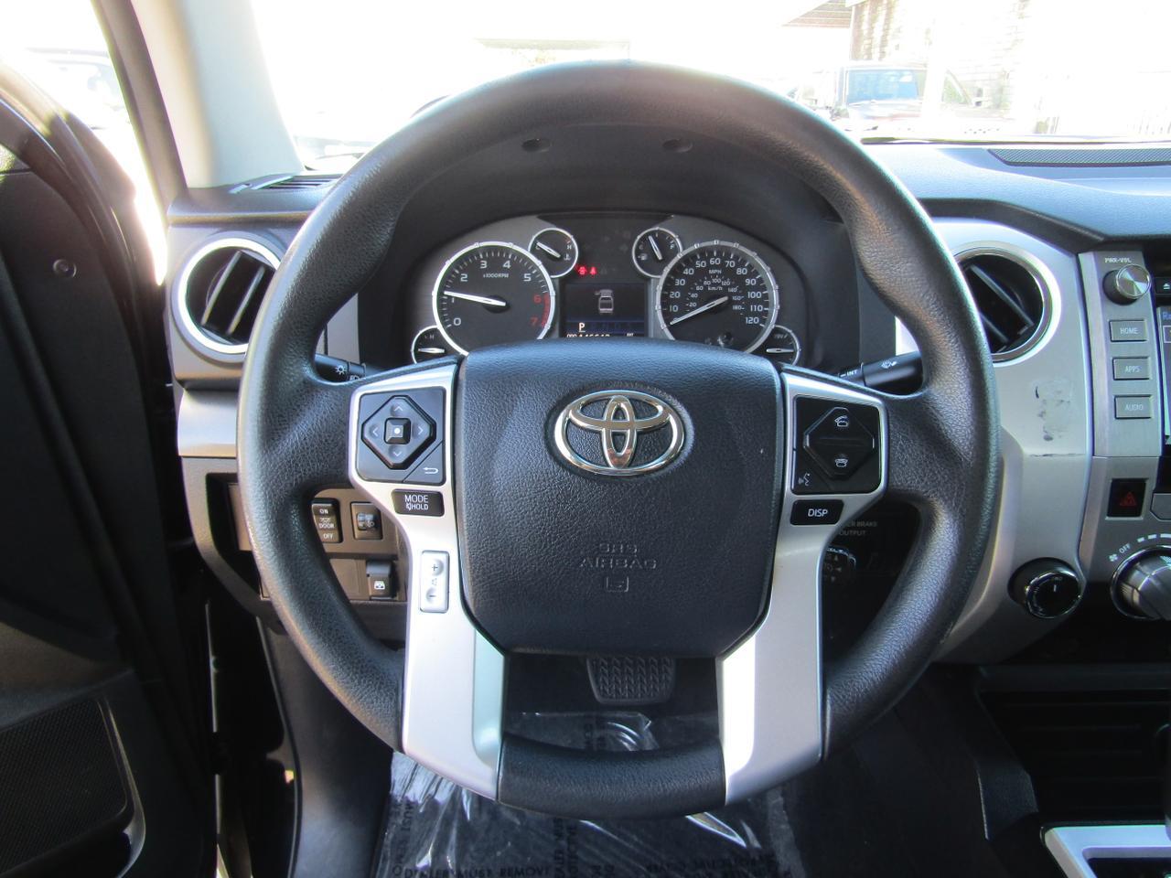 2017 Toyota Tundra SR5 CrewMax 5.5 Bed 5.7L FFV (Natl) Grand Prairie TX