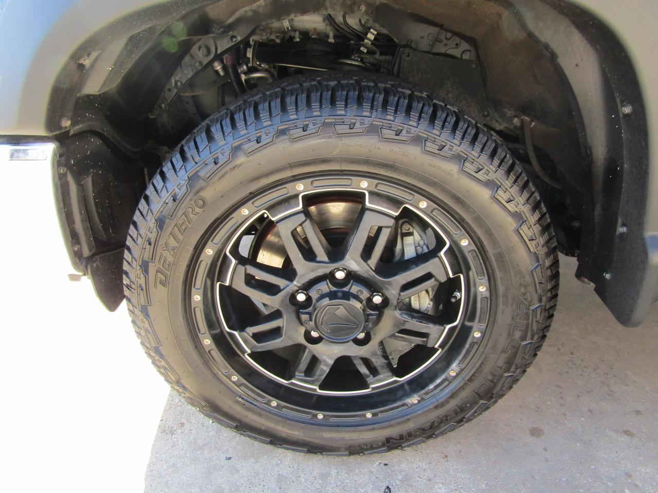 2017 Toyota Tundra SR5 CrewMax 5.5 Bed 5.7L FFV (Natl) Grand Prairie TX