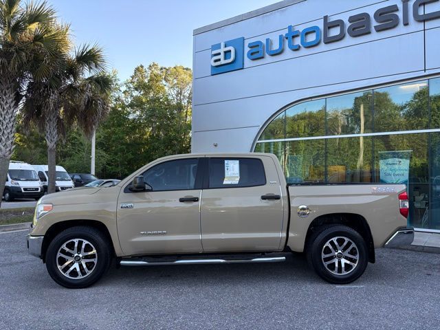 2017 Toyota Tundra SR5