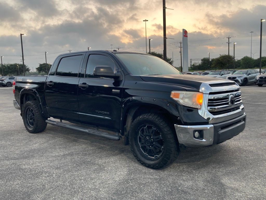 2017 Toyota Tundra SR5