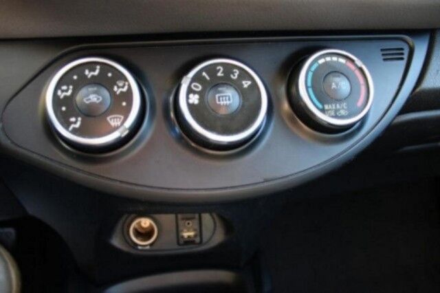 2017 Toyota Yaris 4DR HATCH L Melbourne FL