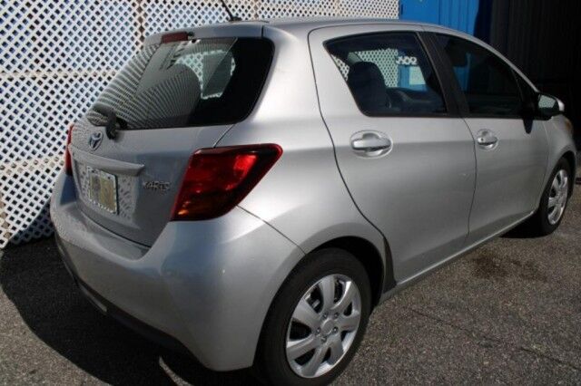 2017 Toyota Yaris 4DR HATCH L Melbourne FL