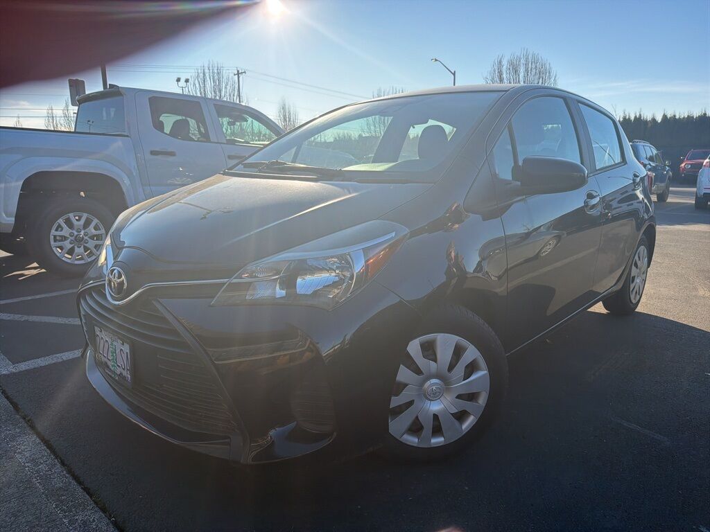2017 Toyota Yaris L