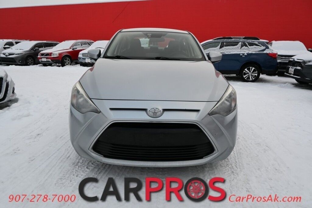 2017 Toyota Yaris iA - Push To Start w/ Keyless Entry - Power Windows & Door Locks - Bluetooth - Backup Camera