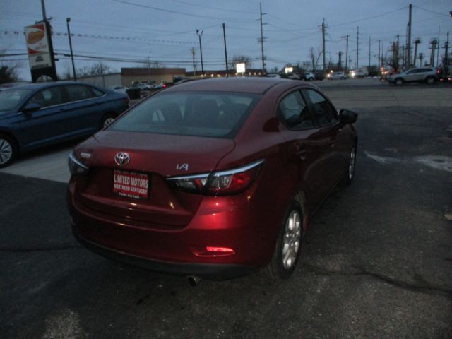 2017 Toyota Yaris iA BASE Florence KY