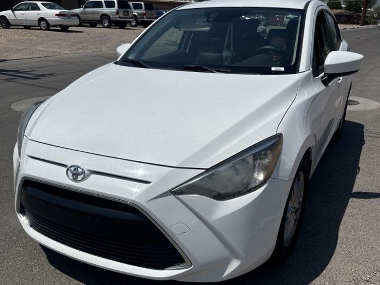 2017 Toyota Yaris iA Base Tucson AZ
