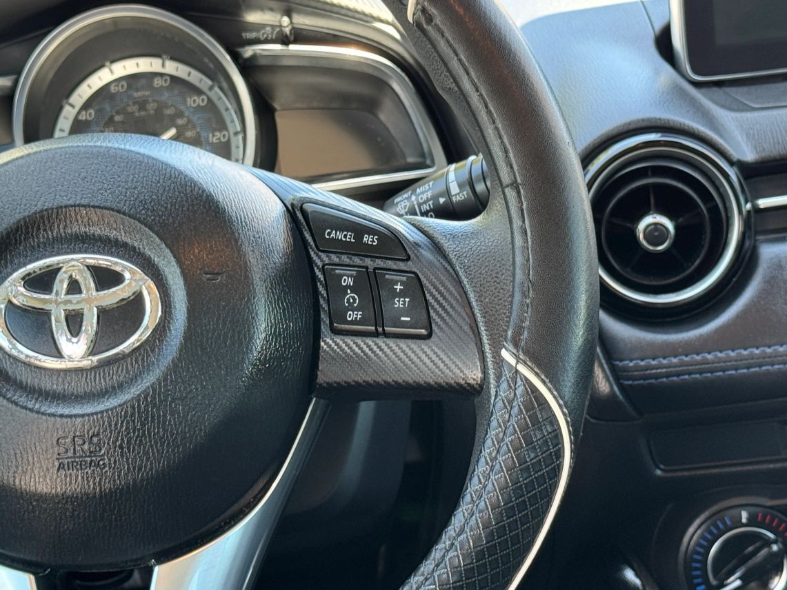 2017 Toyota Yaris iA Sedan 4D