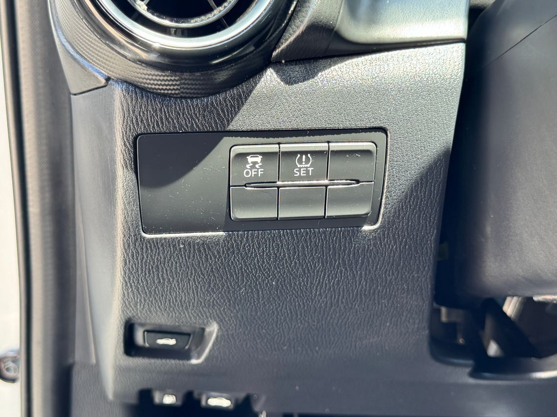 2017 Toyota Yaris iA Sedan 4D
