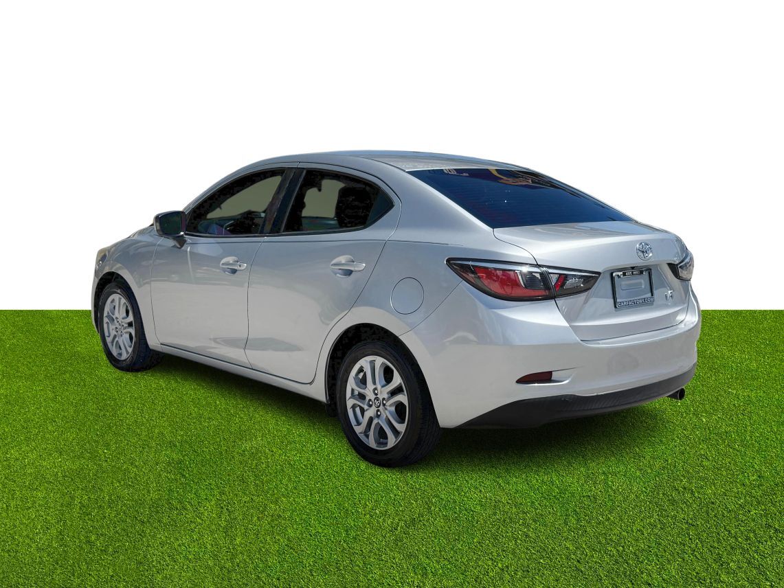 2017 Toyota Yaris iA Sedan 4D