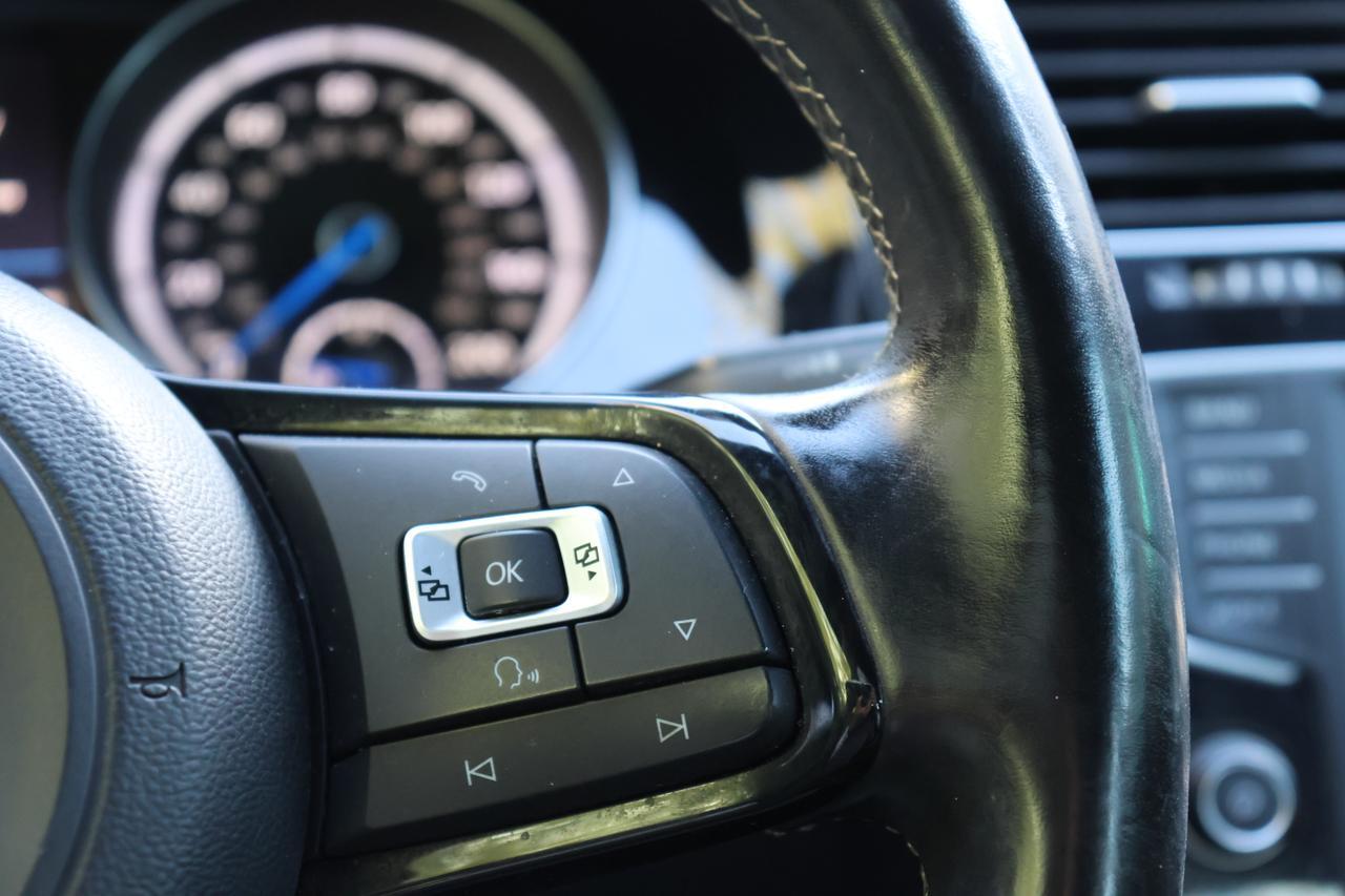 2017 VOLKSWAGEN GOLF R Houston TX