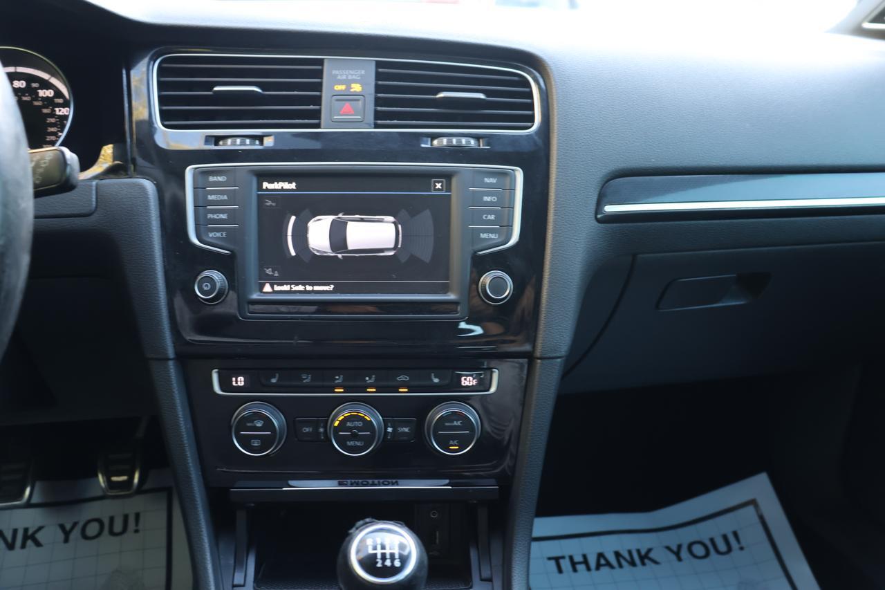 2017 VOLKSWAGEN GOLF R Houston TX