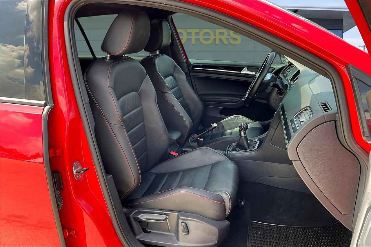 2017 VOLKSWAGEN GTI SPORT Houston TX