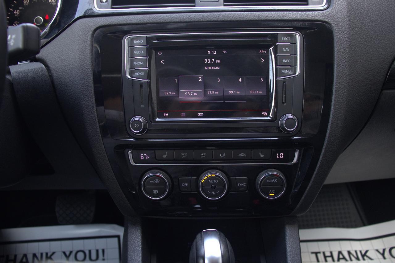 2017 VOLKSWAGEN JETTA SEL Houston TX