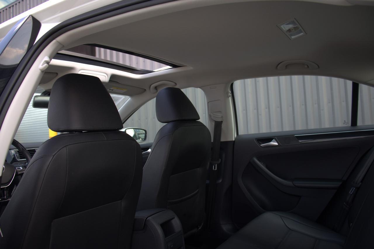 2017 VOLKSWAGEN JETTA SEL Houston TX