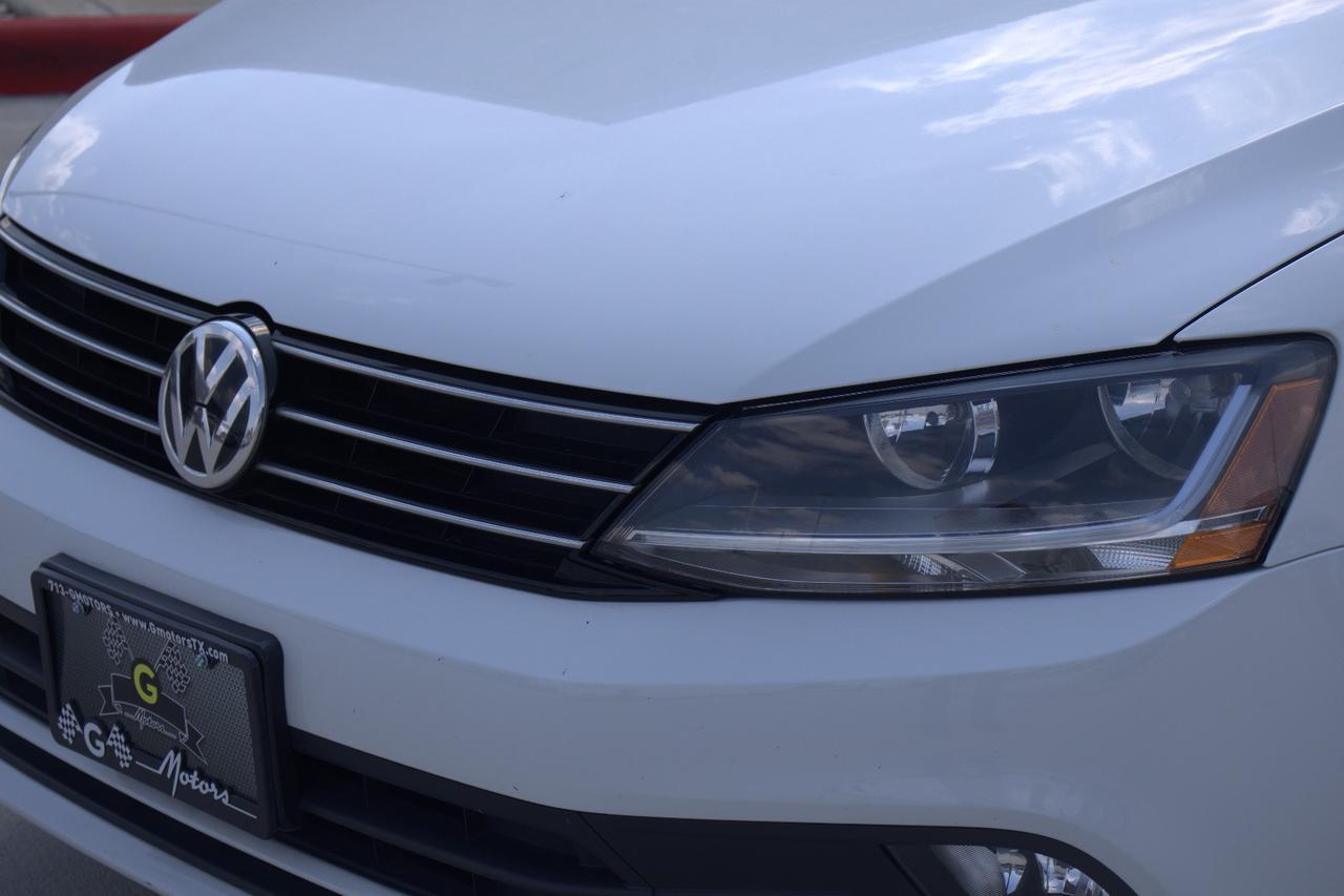 2017 VOLKSWAGEN JETTA SEL Houston TX