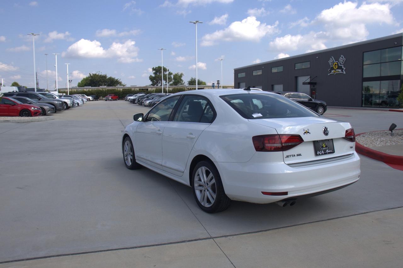 2017 VOLKSWAGEN JETTA SEL Houston TX