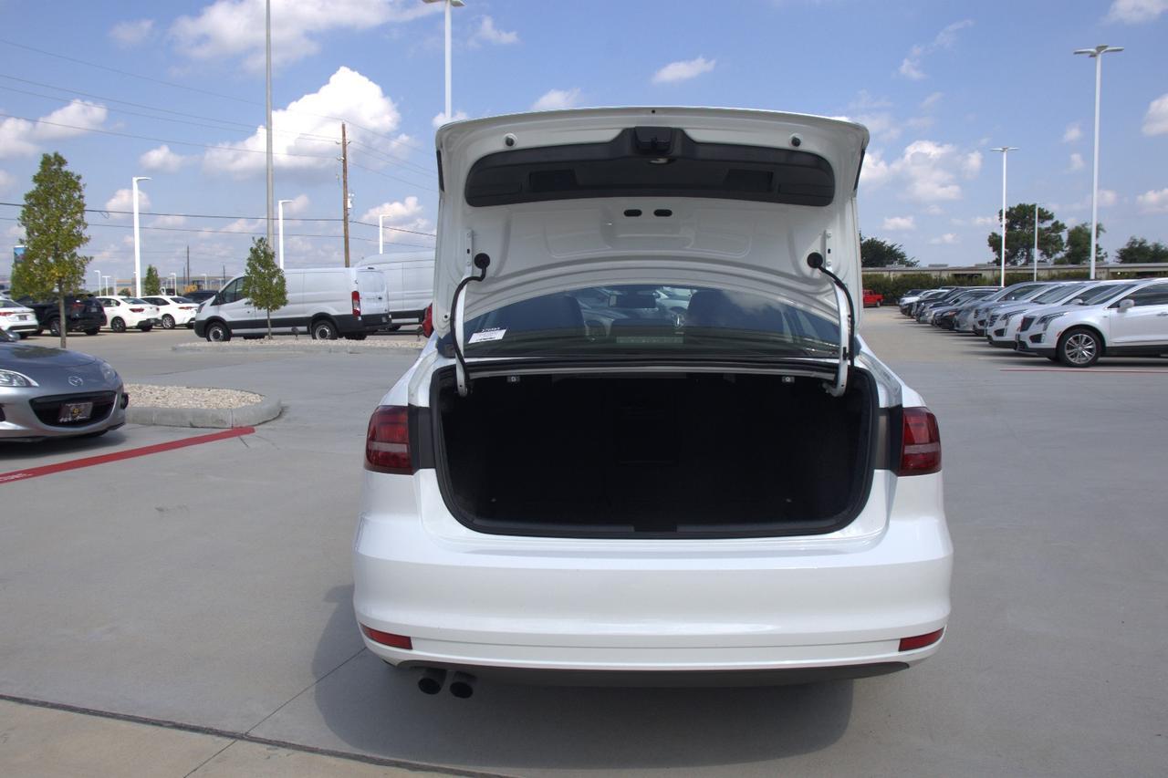2017 VOLKSWAGEN JETTA SEL Houston TX