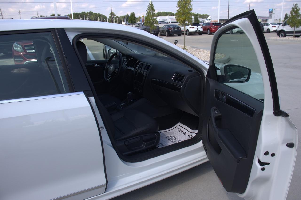 2017 VOLKSWAGEN JETTA SEL Houston TX