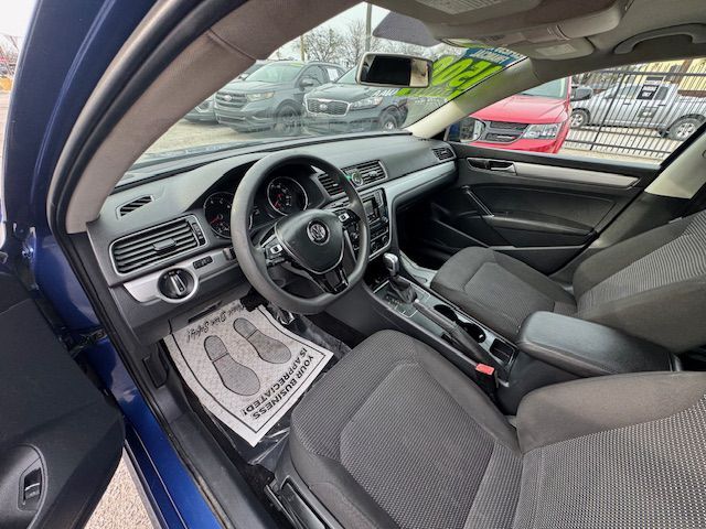 2017 VOLKSWAGEN PASSAT S Grand Prairie TX