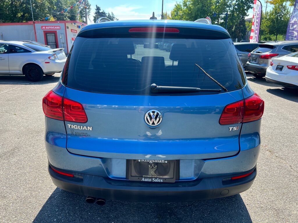 2017 VOLKSWAGEN TIGUAN 2.0T LIMITED S Des Moines WA