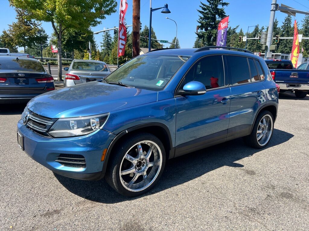 2017 VOLKSWAGEN TIGUAN 2.0T LIMITED S Des Moines WA