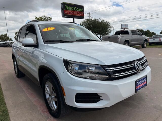2017 VOLKSWAGEN TIGUAN 4D
