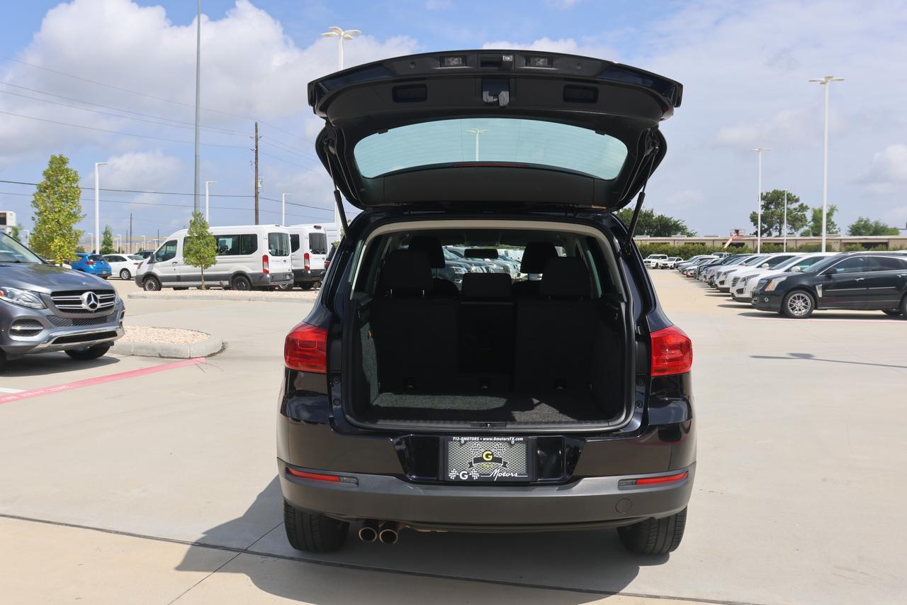 2017 VOLKSWAGEN TIGUAN S Houston TX