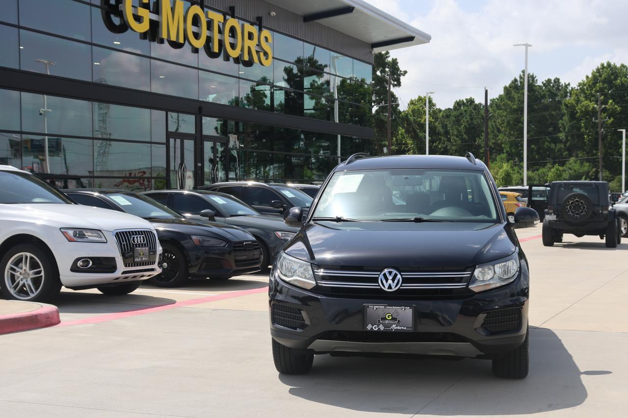 2017 VOLKSWAGEN TIGUAN S Houston TX