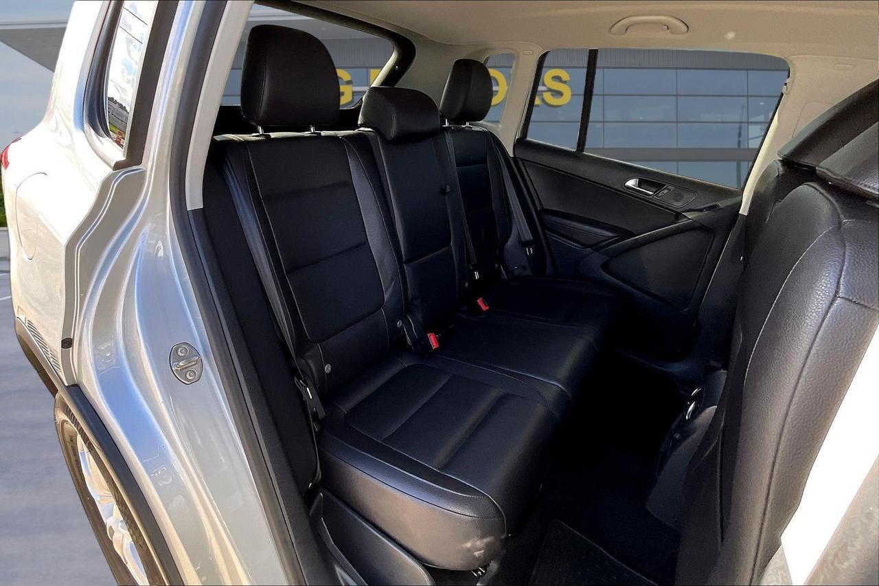 2017 VOLKSWAGEN TIGUAN S SILVER at G Motors