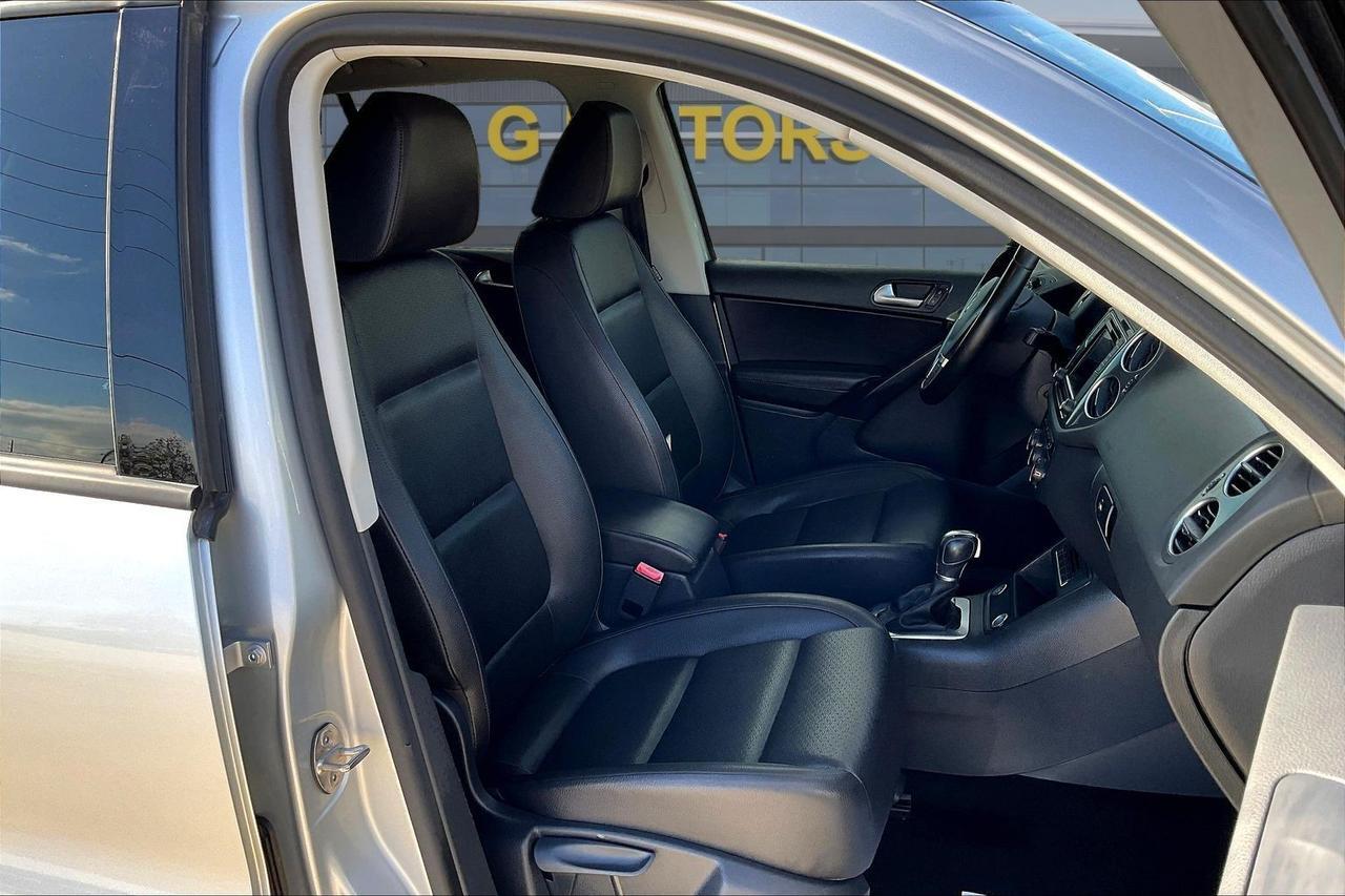 2017 VOLKSWAGEN TIGUAN S SILVER at G Motors