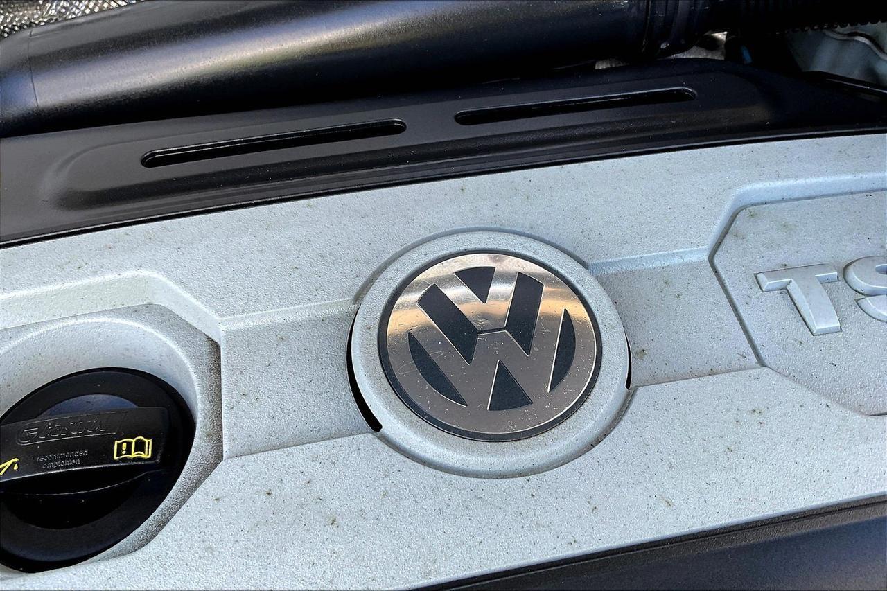 2017 VOLKSWAGEN TIGUAN S SILVER at G Motors