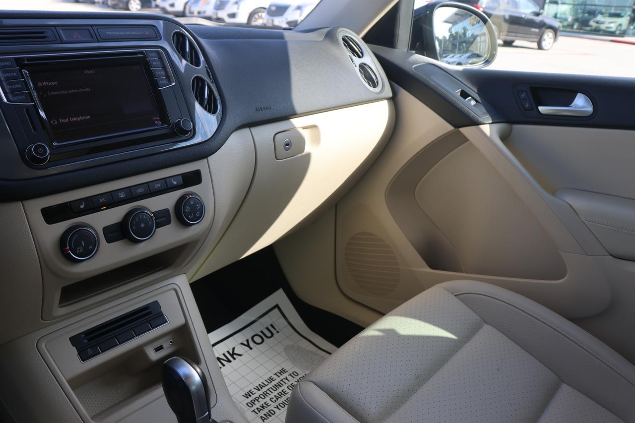 2017 VOLKSWAGEN TIGUAN WOLFSBURG Houston TX