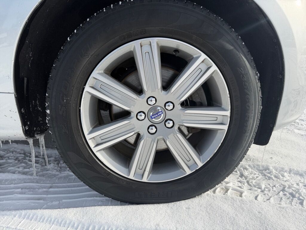 2017 VOLVO XC60 T5 INSCRIPTION Toledo OH