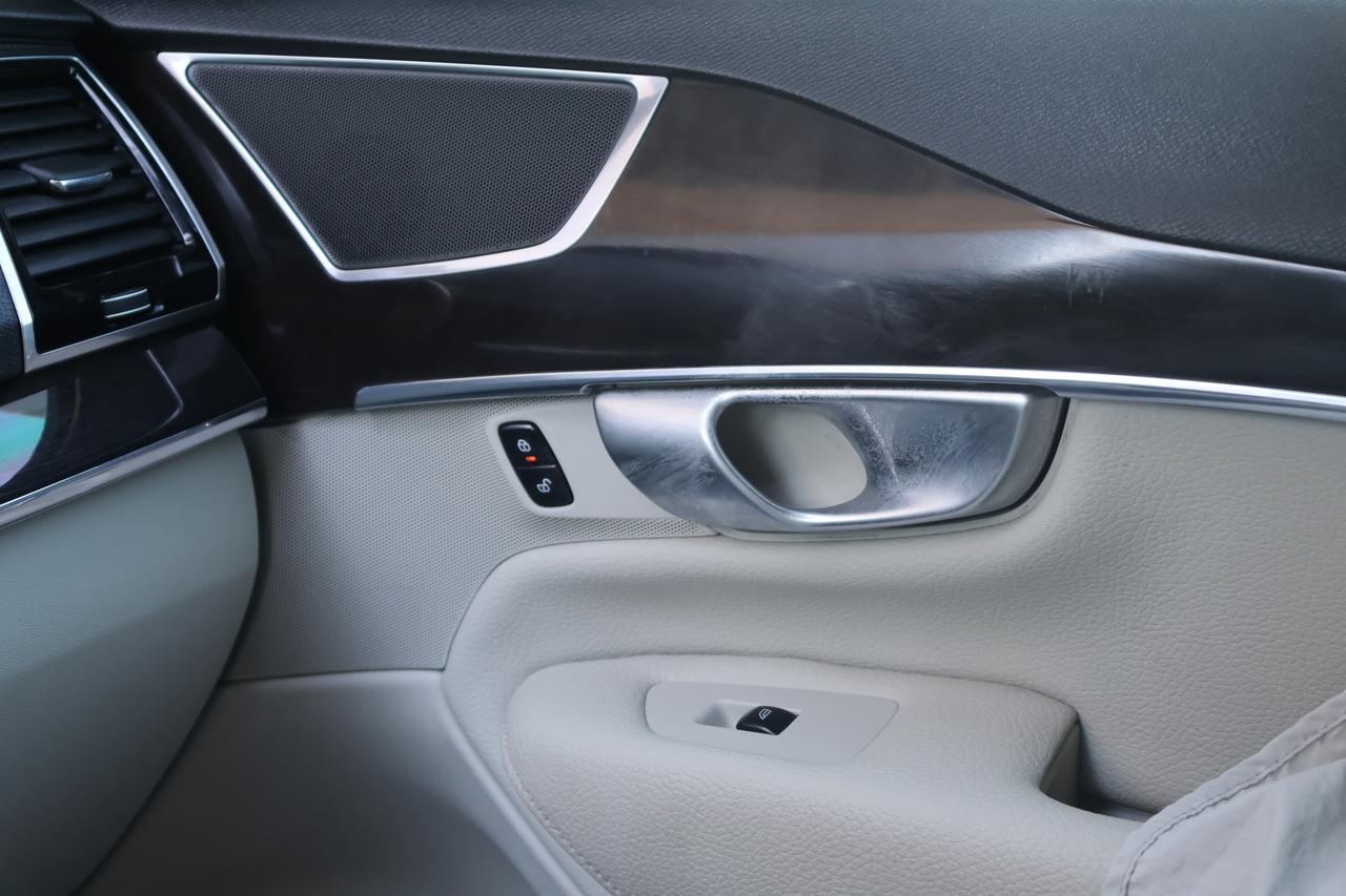 2017 VOLVO XC90 T6 Houston TX