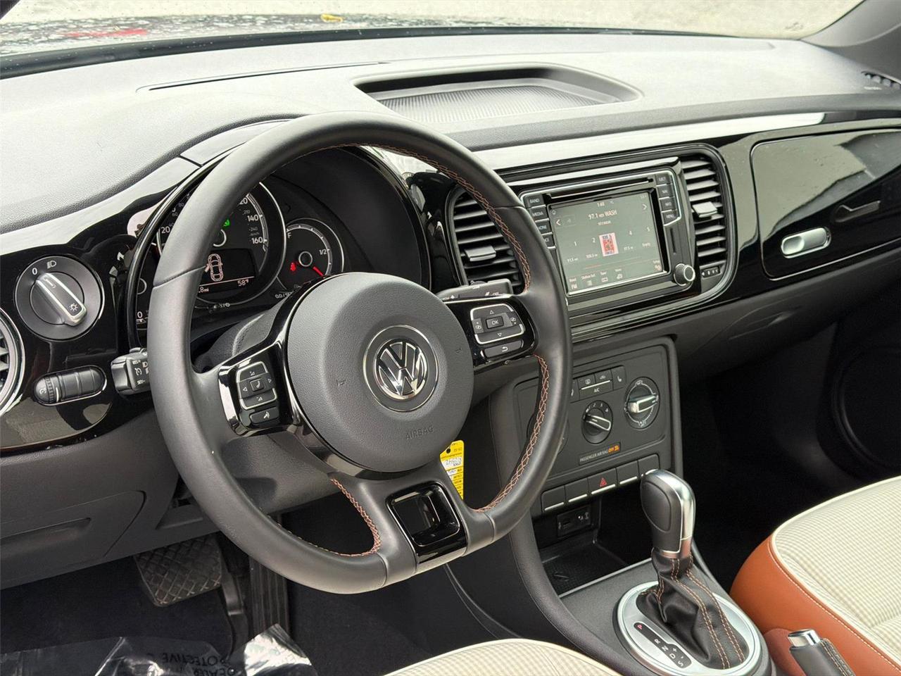 2017 Volkswagen Beetle 1.8T Classic Hagerstown MD