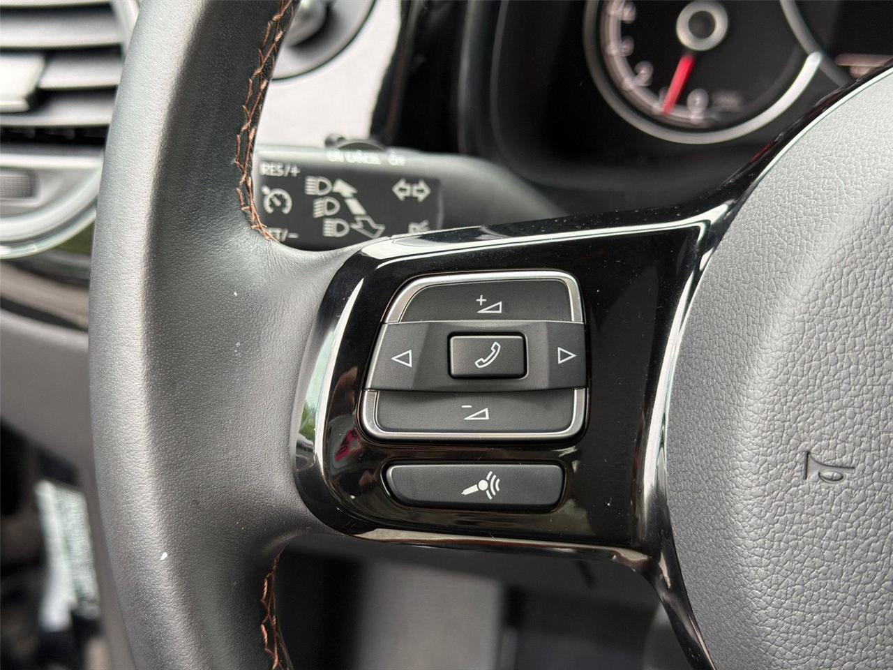 2017 Volkswagen Beetle 1.8T Classic Hagerstown MD