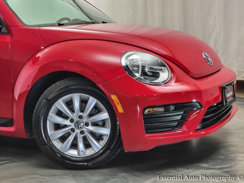 2017 Volkswagen Beetle 1.8T S