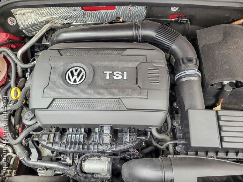 2017 Volkswagen Beetle 1.8T S Willowbrook IL