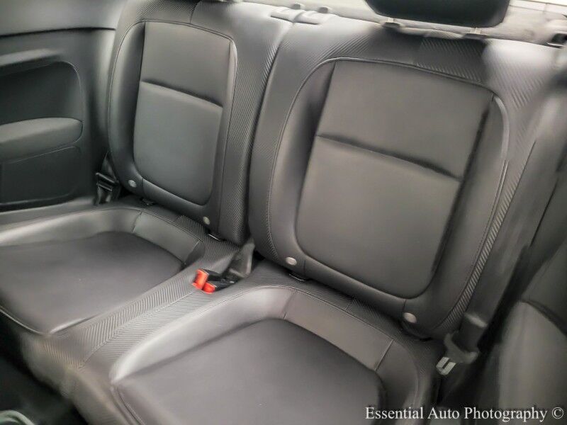 2017 Volkswagen Beetle 1.8T S Willowbrook IL