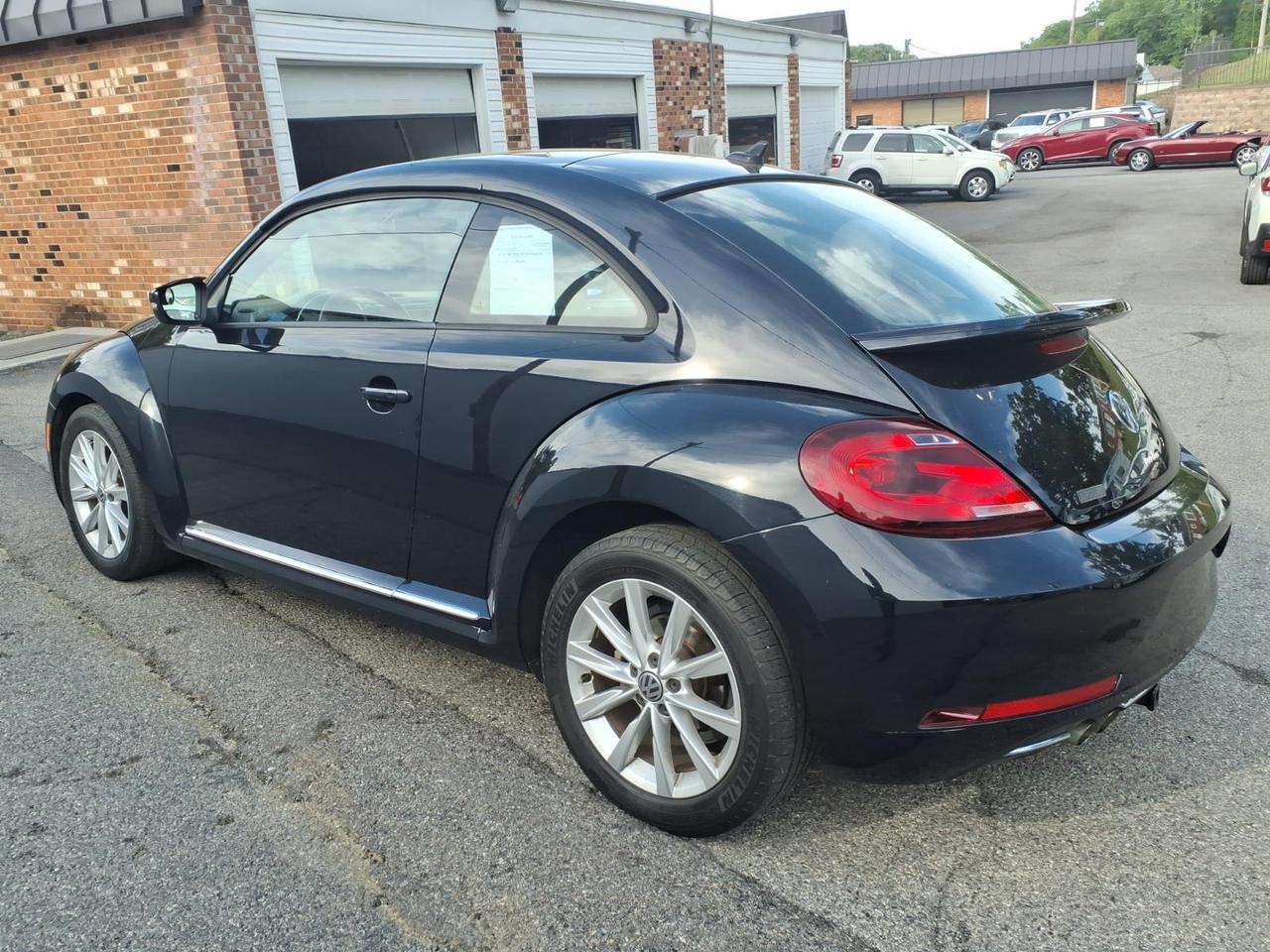 2017 Volkswagen Beetle 1.8T SE Roanoke VA