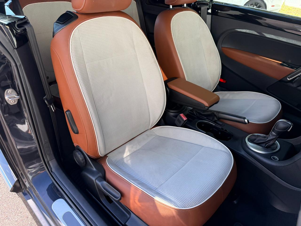 2017 Volkswagen Beetle Convertible 1.8T Classic Auto Jacksonville FL