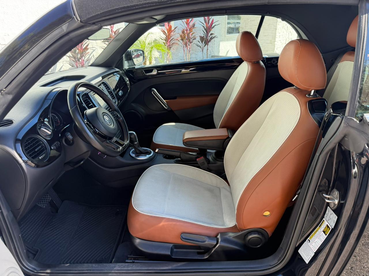 2017 Volkswagen Beetle Convertible 1.8T Classic Auto Jacksonville FL