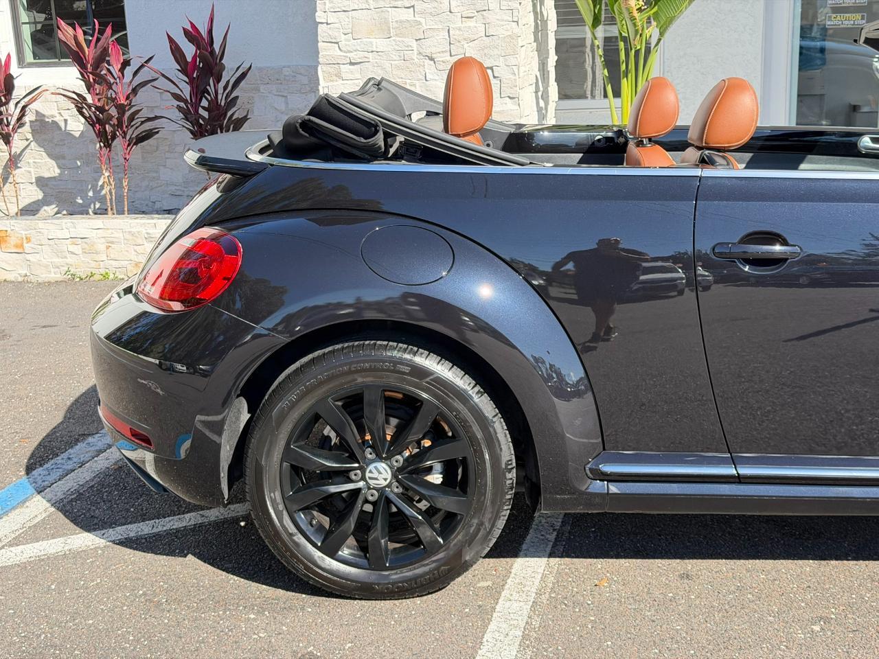 2017 Volkswagen Beetle Convertible 1.8T Classic Auto Jacksonville FL