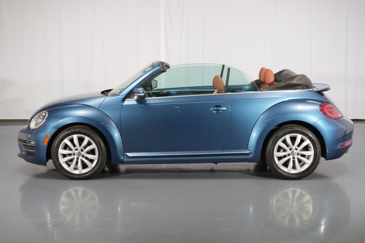 2017 Volkswagen Beetle Convertible 1.8T Classic