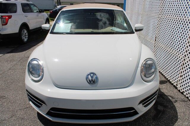 2017 Volkswagen Beetle Convertible 1.8T S
