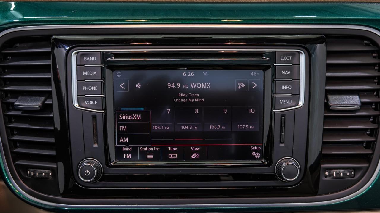 2017 Volkswagen Beetle Convertible 1.8T SEL Tallmadge OH